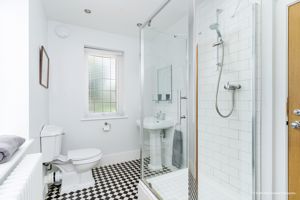 Photo 30- click for photo gallery